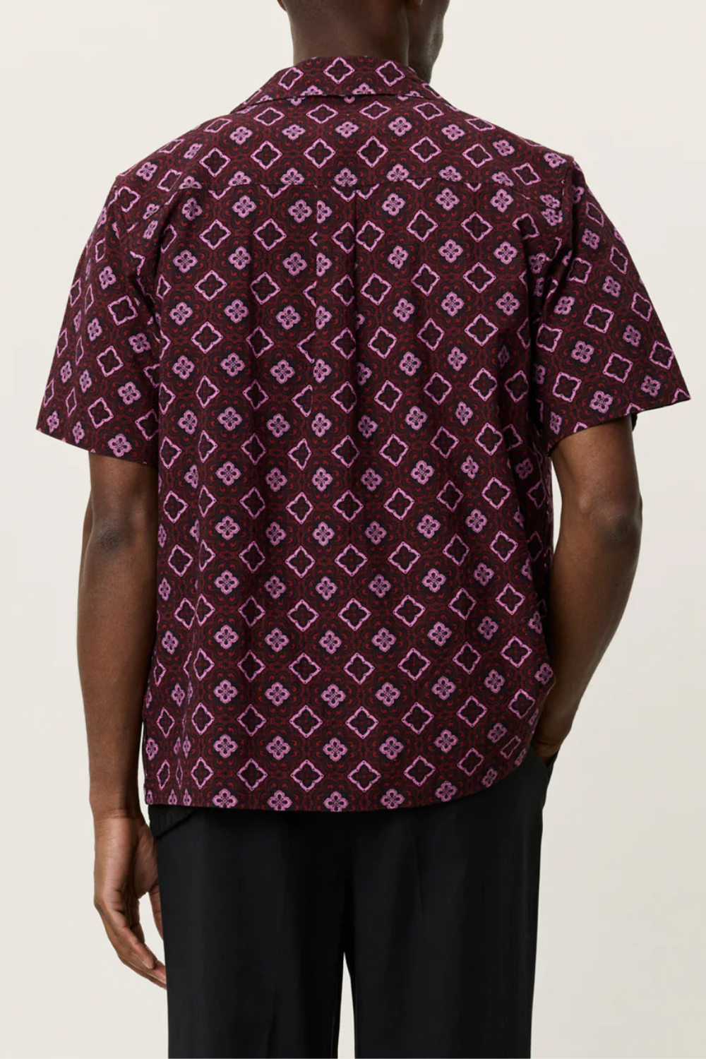 T-Shirt Lukas Arabesque