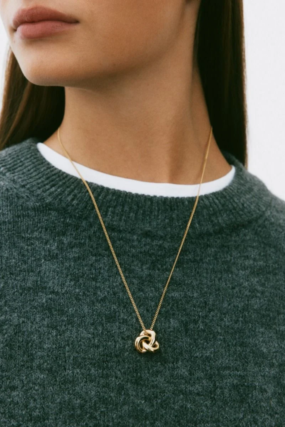 Halskette Infinity Knot