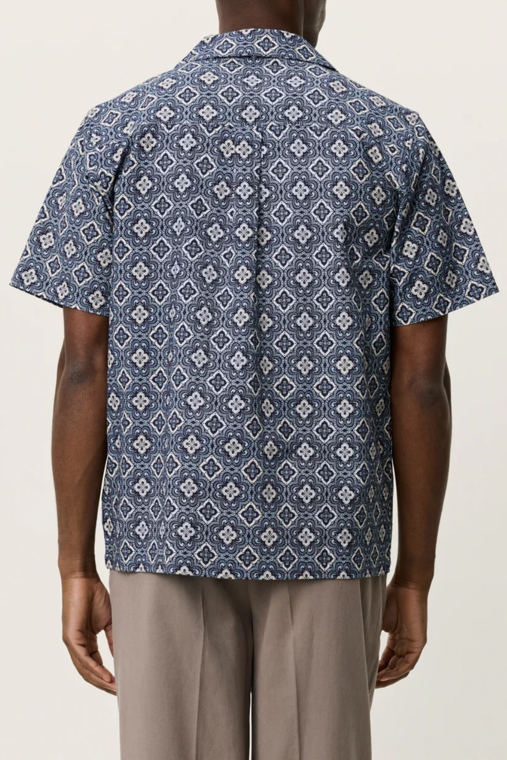 T-Shirt Lukas Arabesque