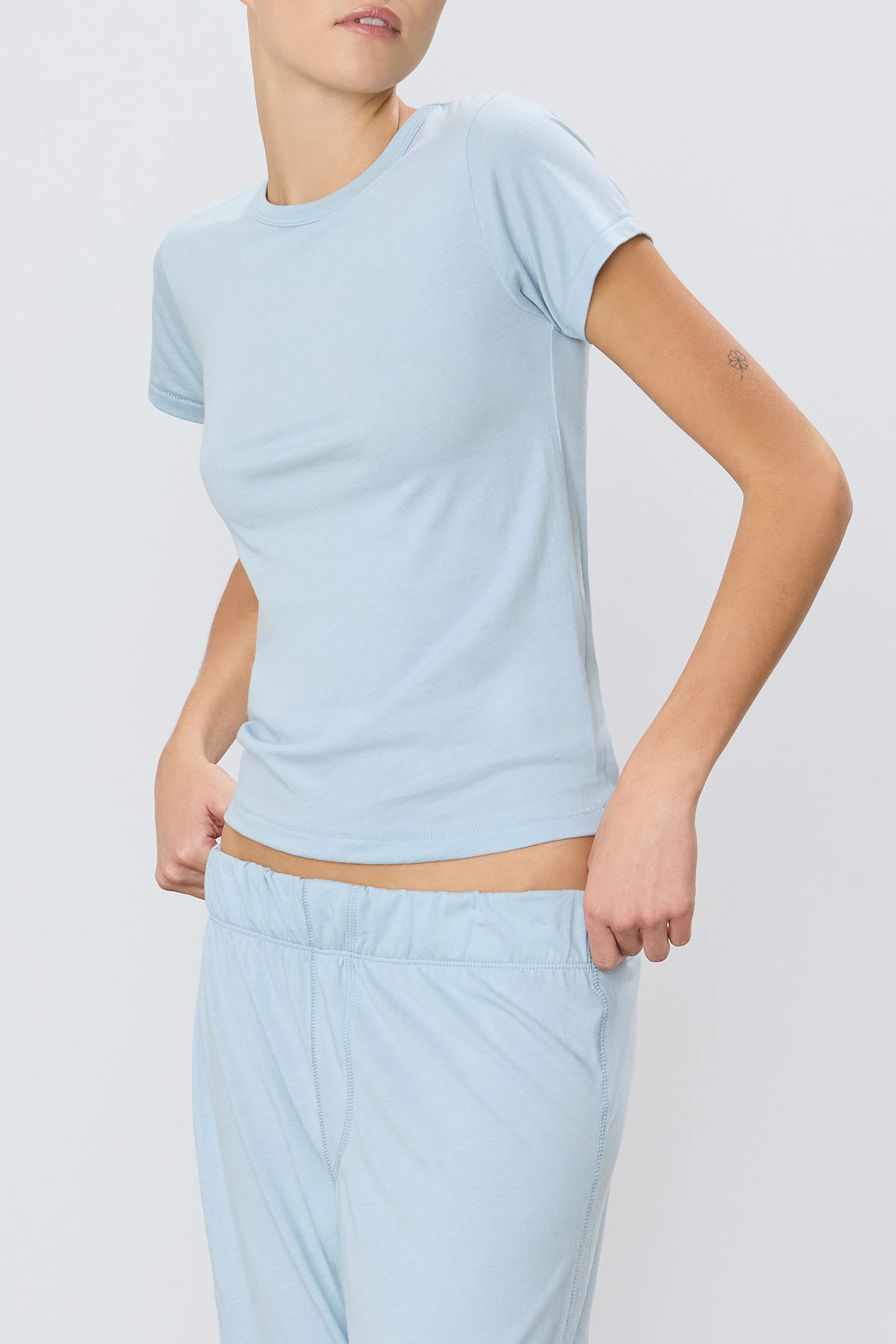 T-Shirt Fitted Crewneck