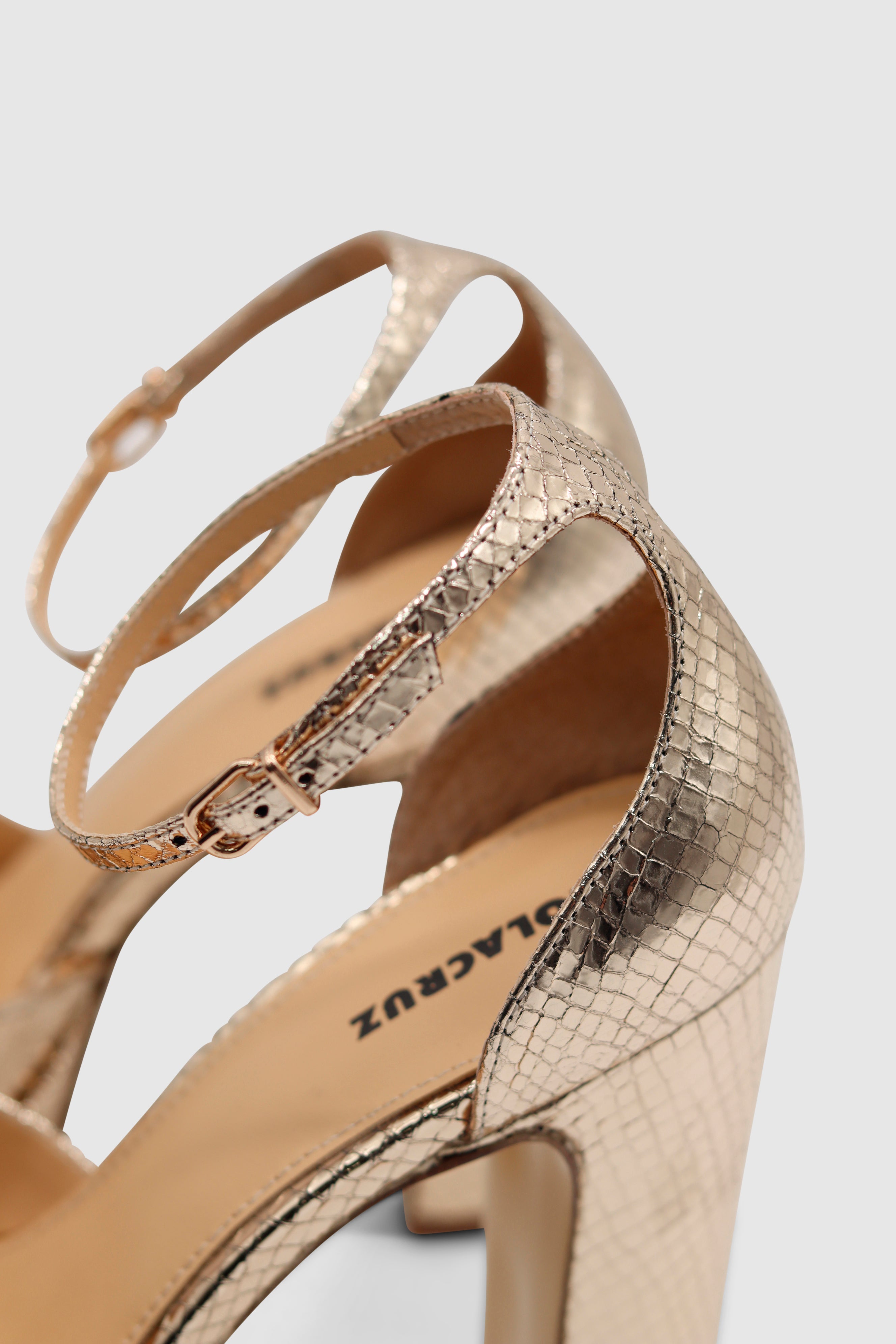 Galeata Heels Platino