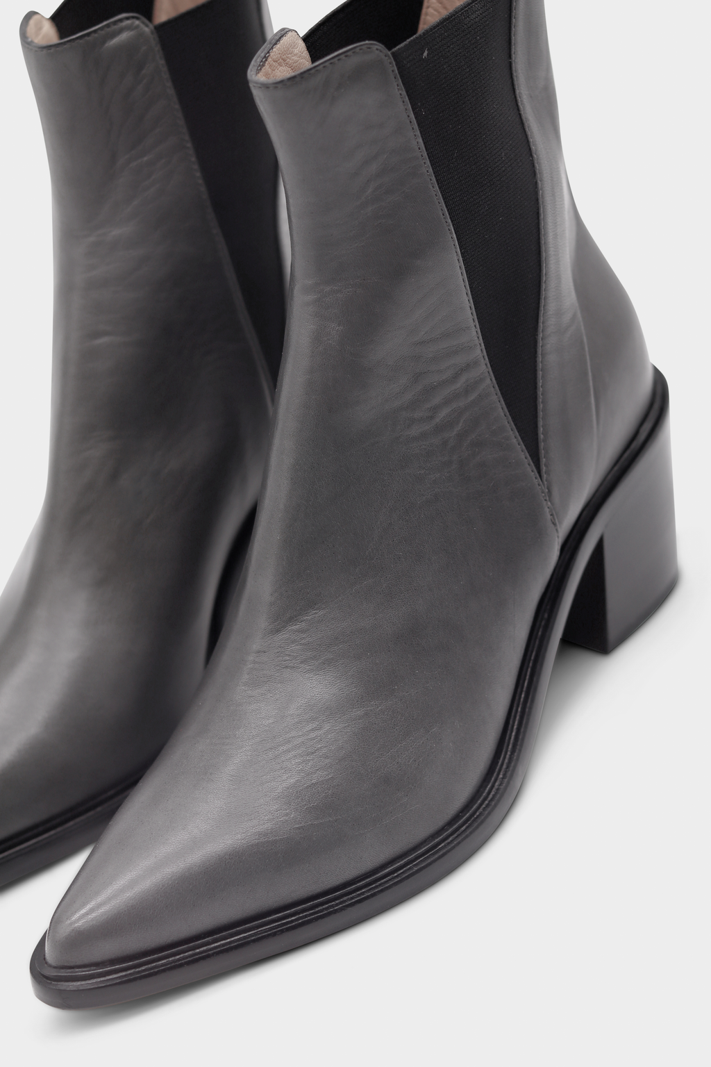 Jane Boots Glove Mouse