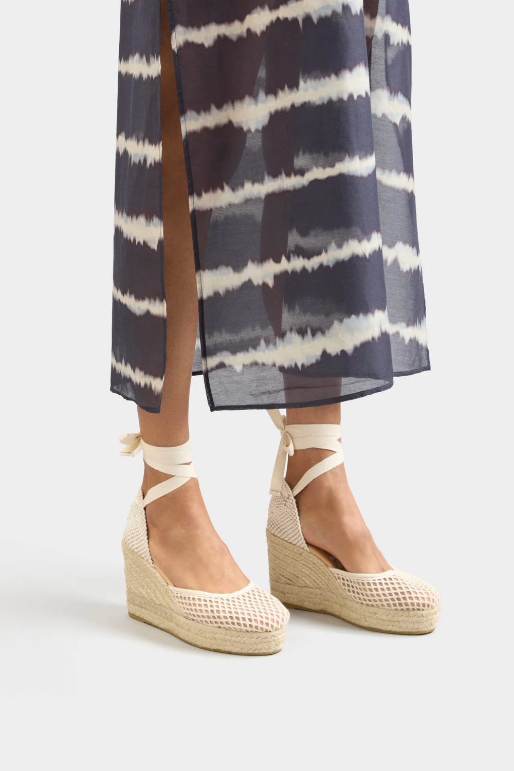 Wedge-Espadrilles mit Geflochtenem Jute-Keilabsatz