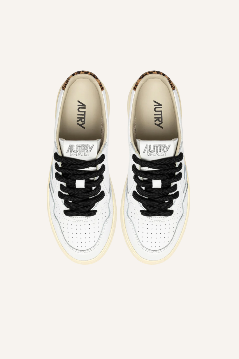 Sneaker Medalist W Low