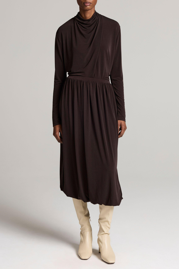 Longsleeve Draped-Neck in Smoked Truffle