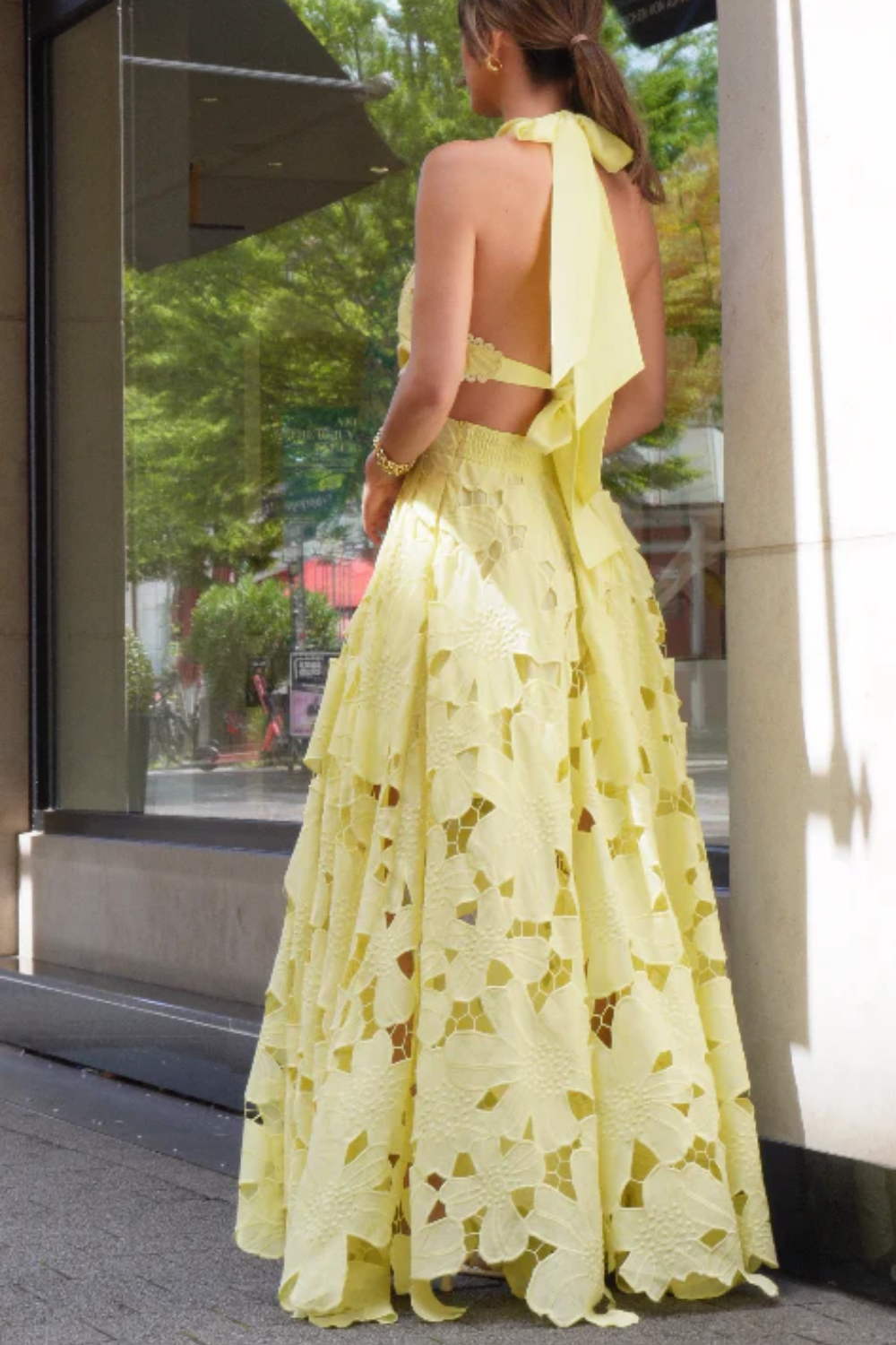 Yvaine Maxikleid in Zartem Buttergelb