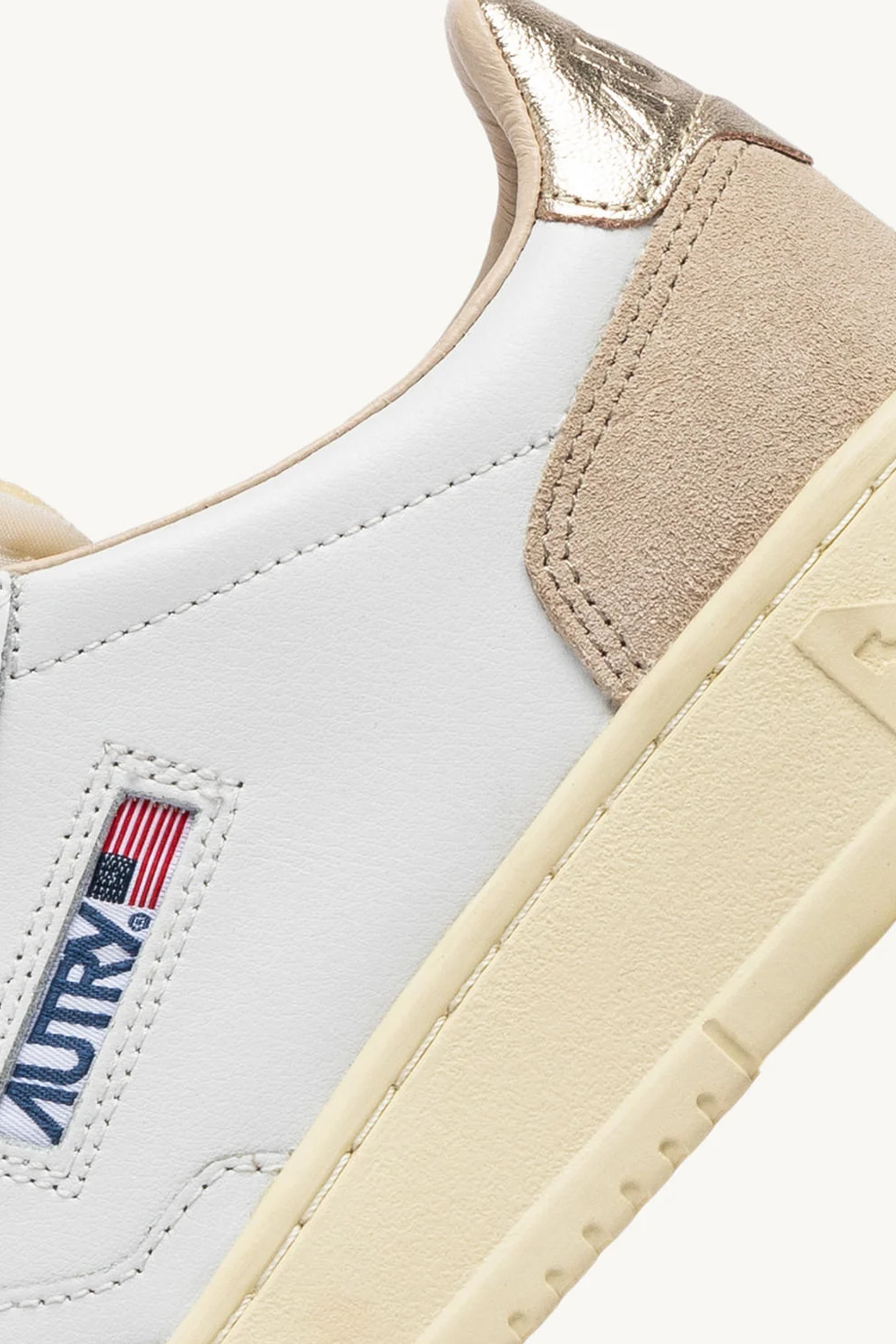 Sneaker Medalist Low