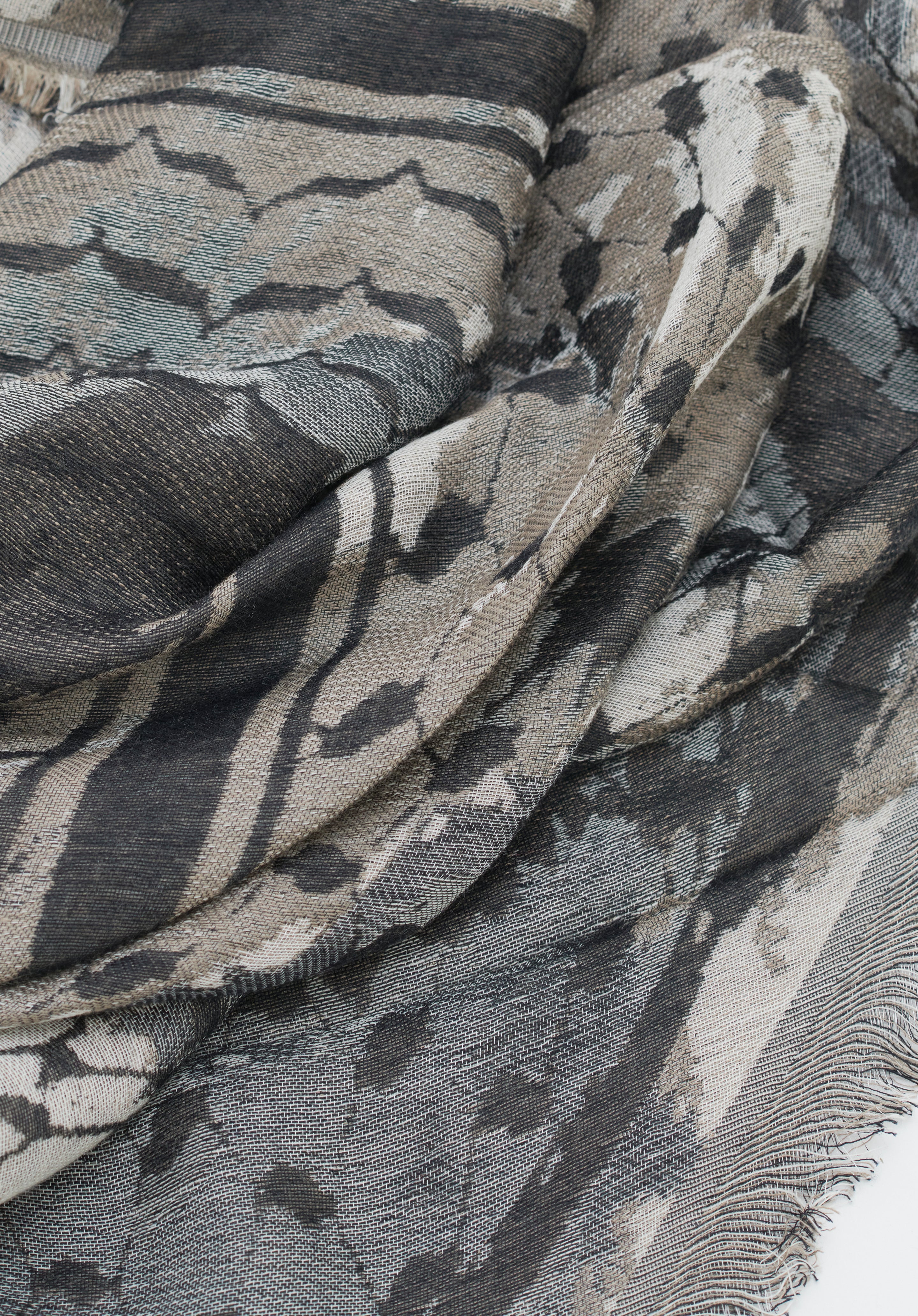 Triangle Scarf Amalin Desert