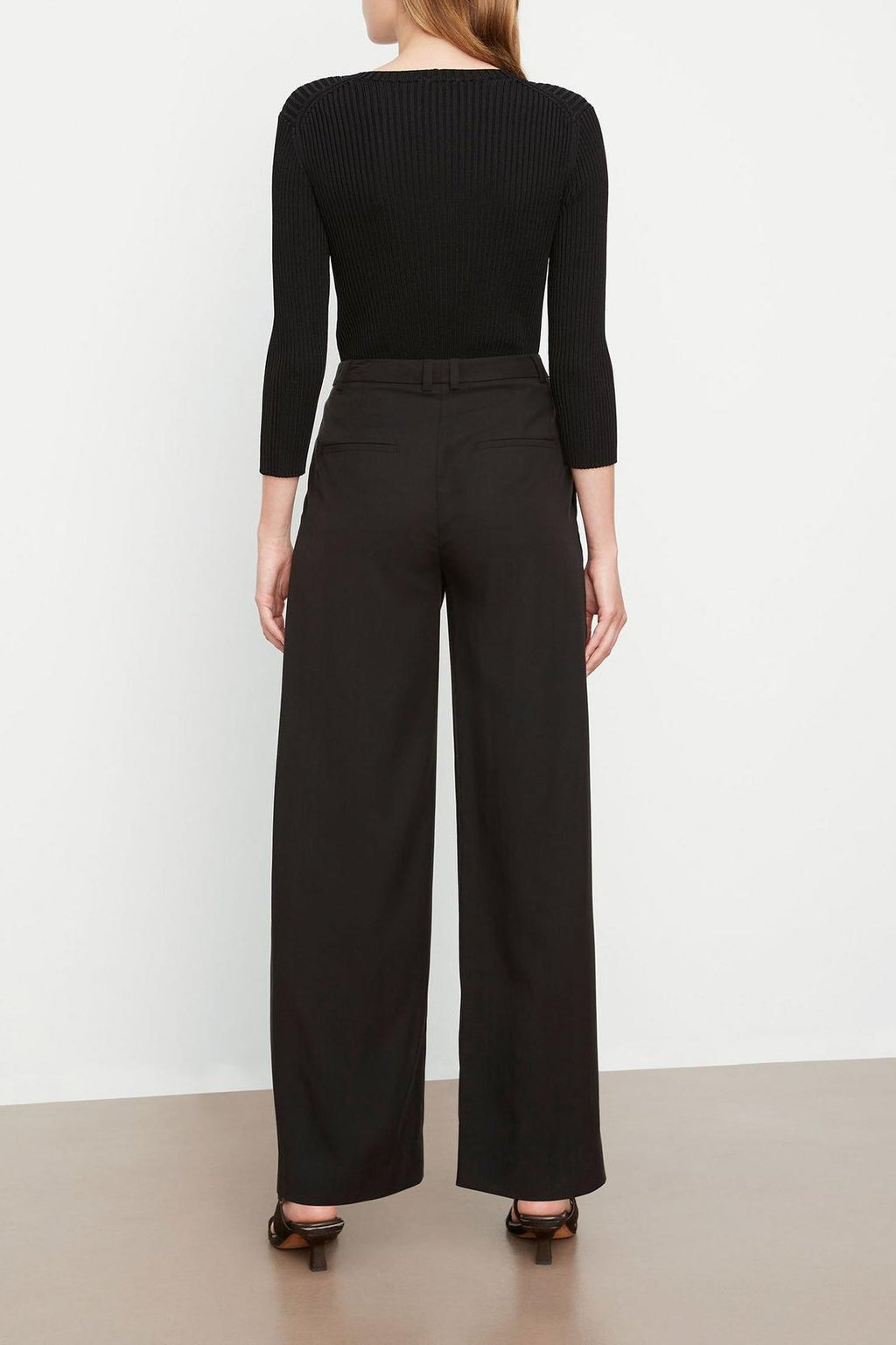 Pleated trousers