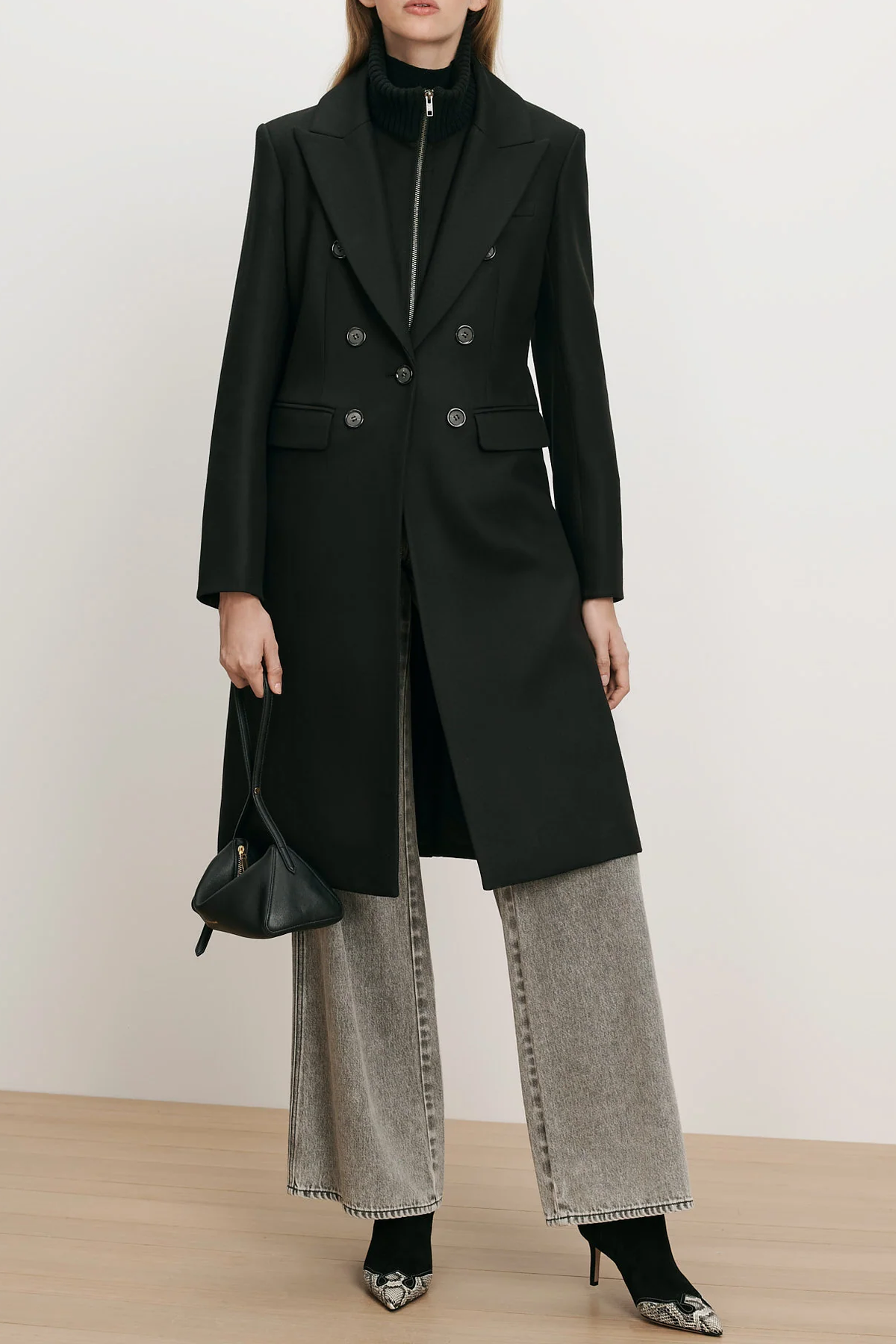 Mantel Stryder Dickey in Black