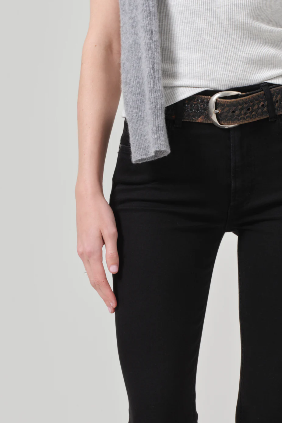 Detailansicht des oberen Drittels der Sloane Skinny Jeans von Citizens of Humanity