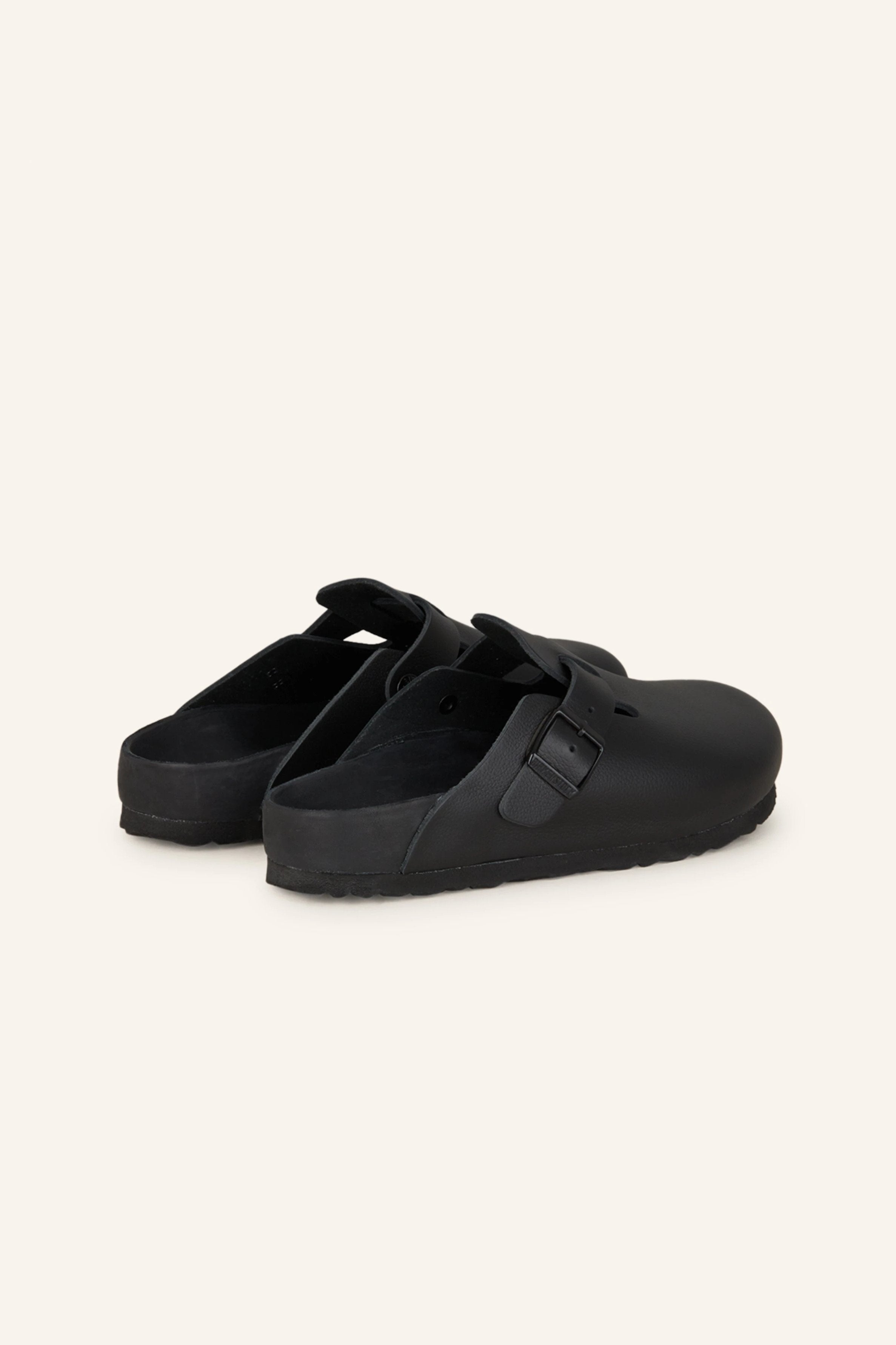 Mules Boston