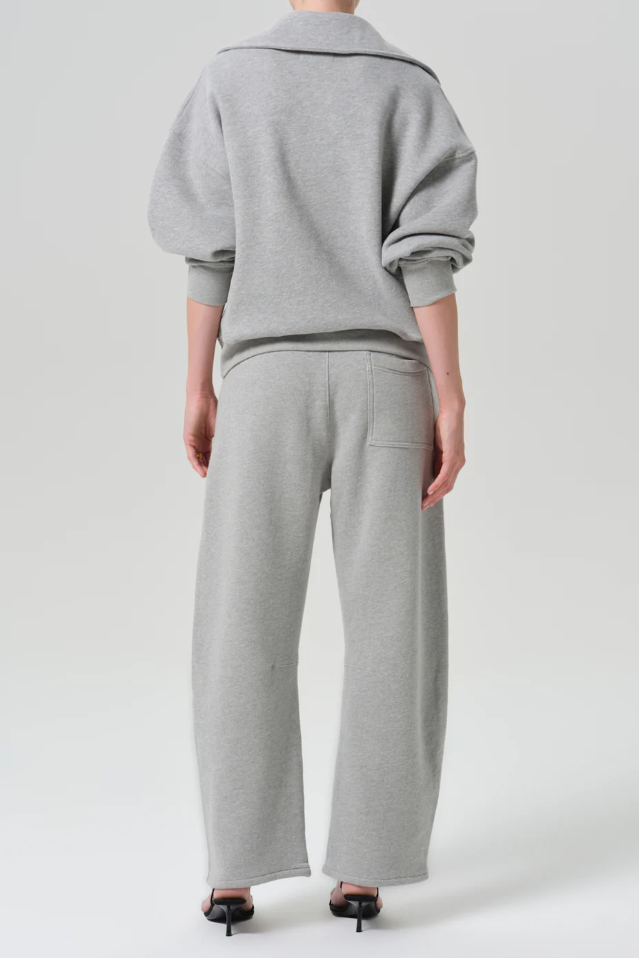 Freya Sweatpant in Heather Grey