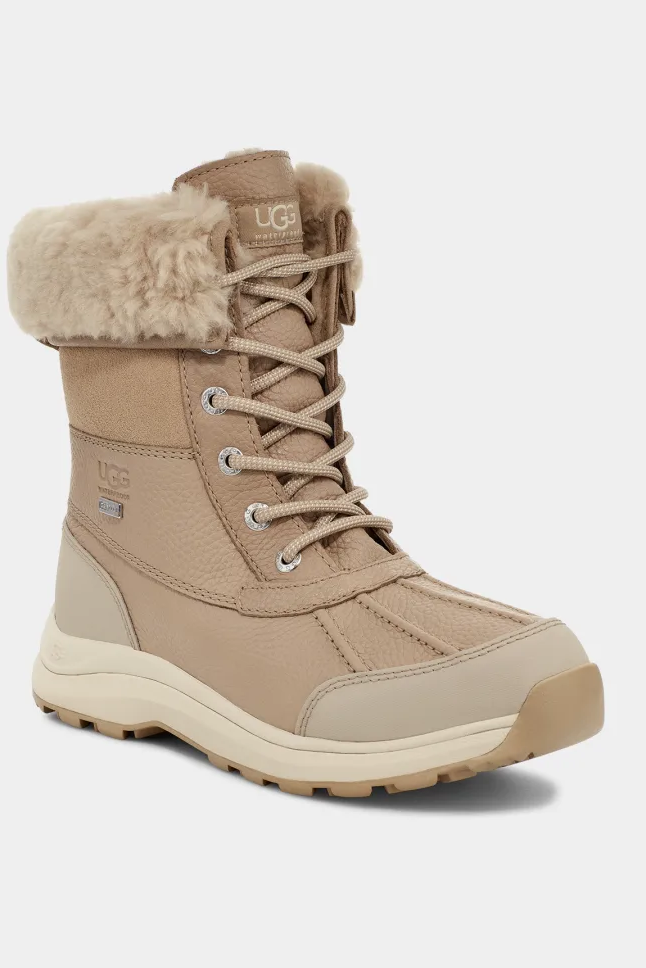 Boots Adirondack