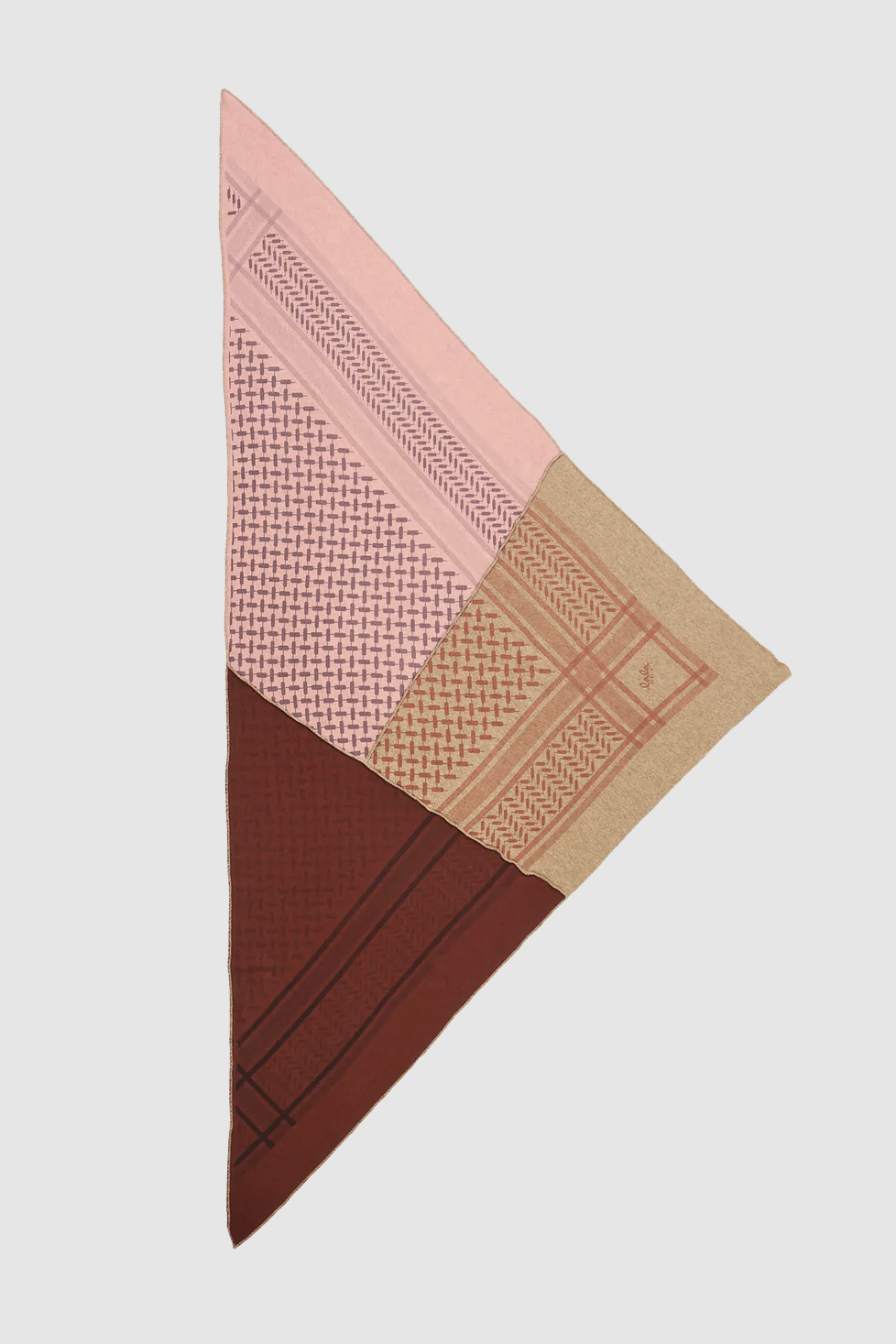 Triangle Patchwork Rose Grey on Camo