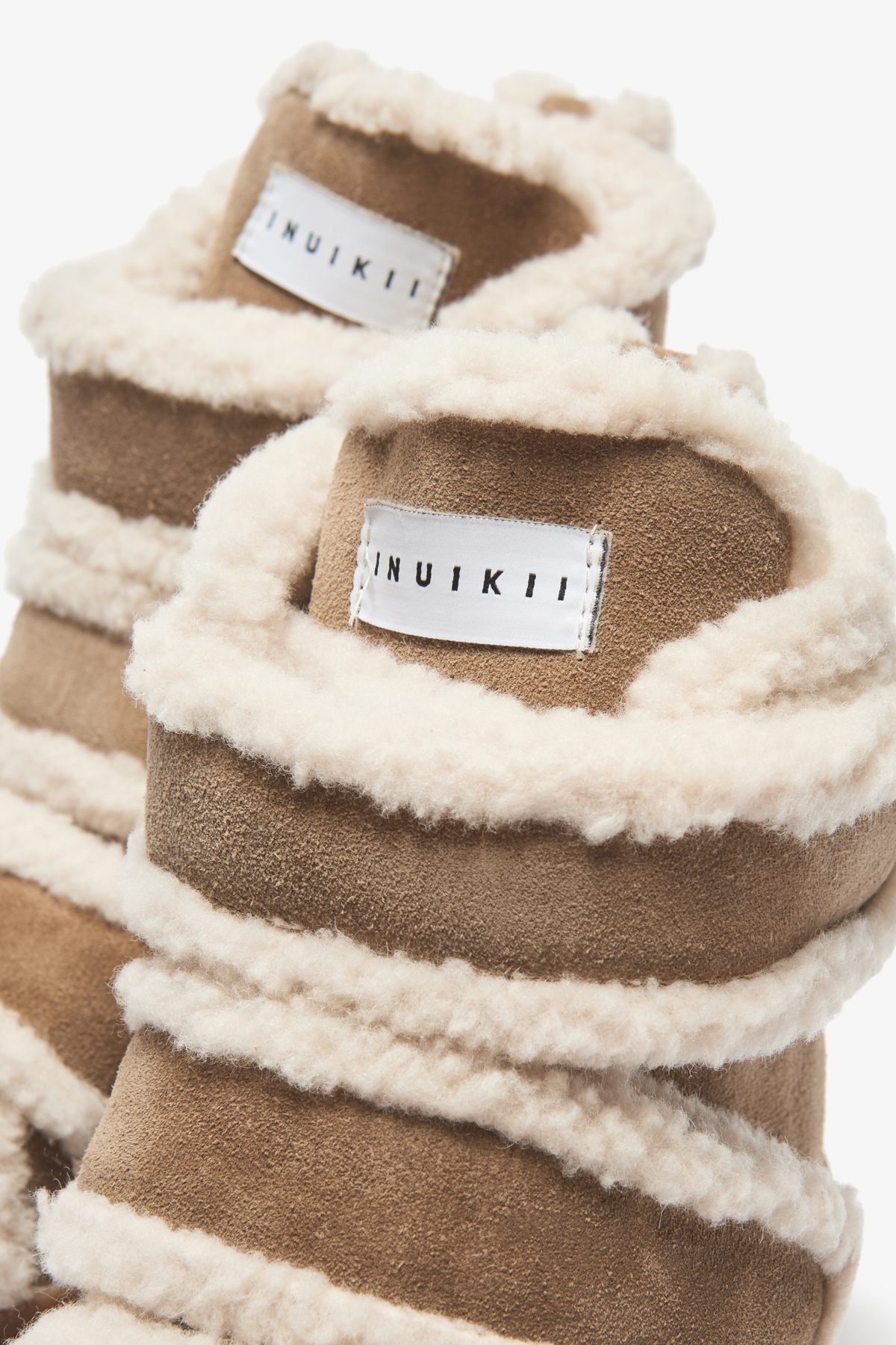 Wedge Shearling Velcro in Light Beige
