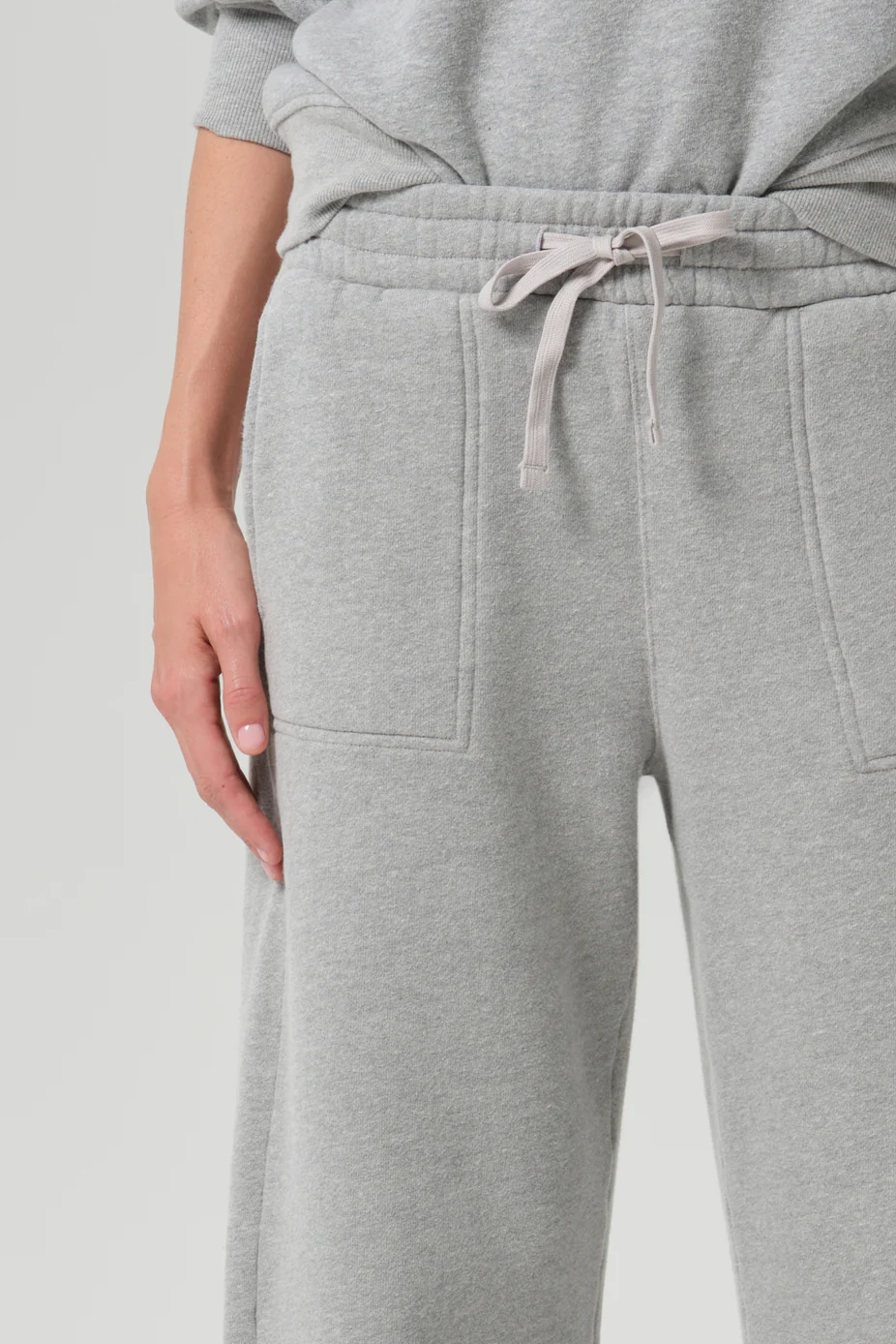 Freya Sweatpant in Heather Grey