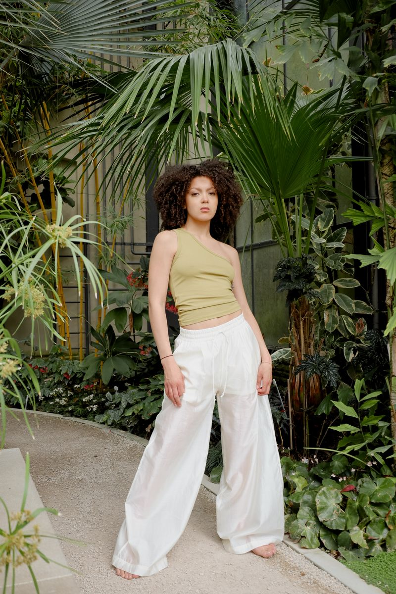 Leichtes One-Shoulder Ponza Top im Modernen, Reduzierten Design