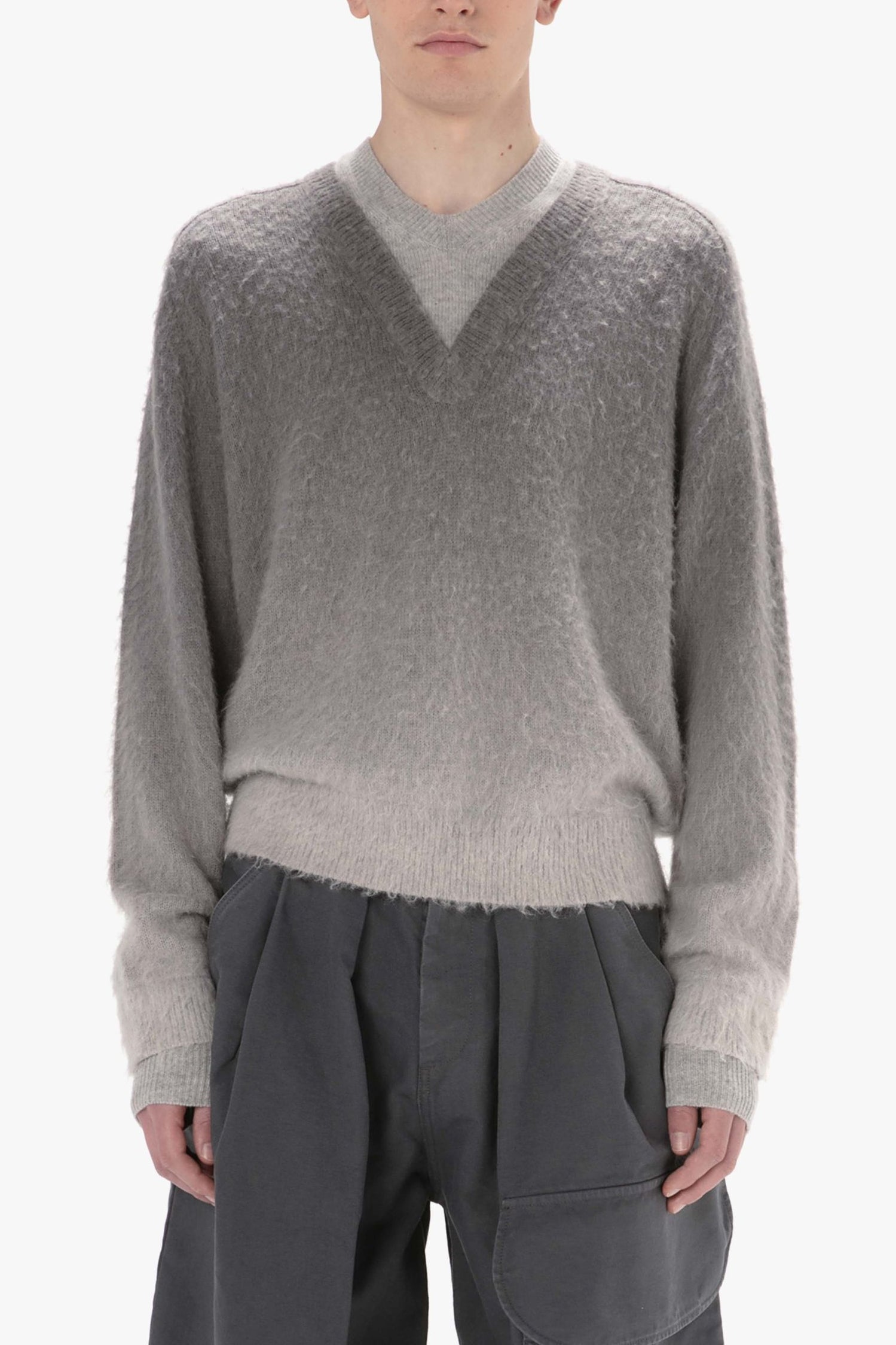 Pullover V-Neck Gradient