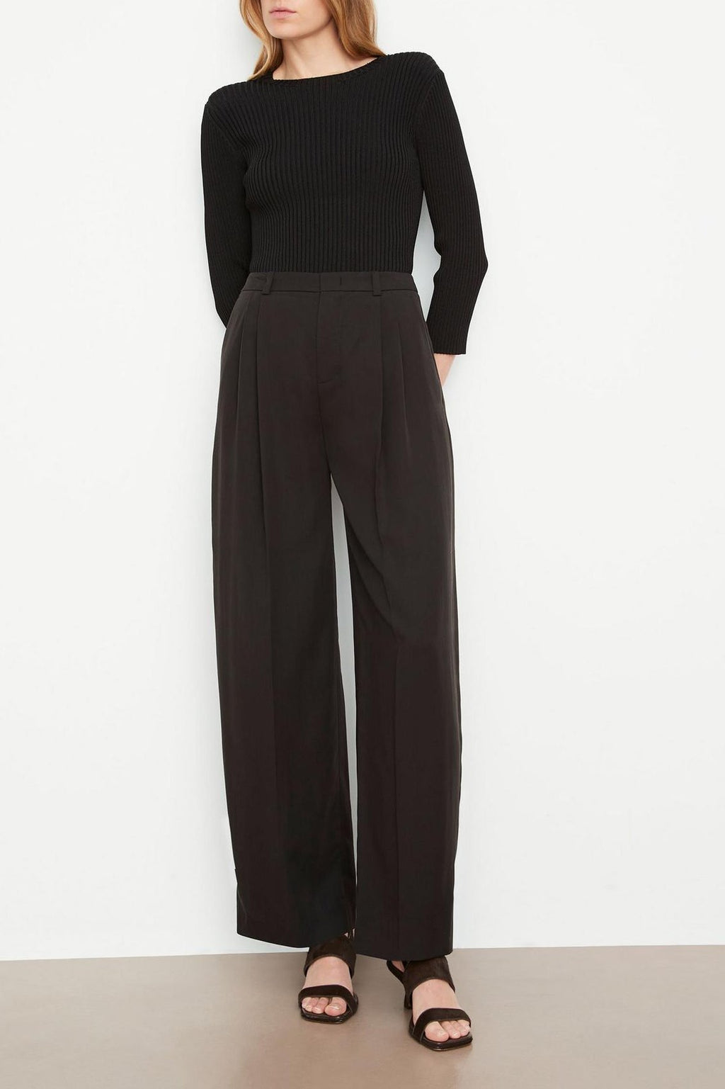 Pleated trousers
