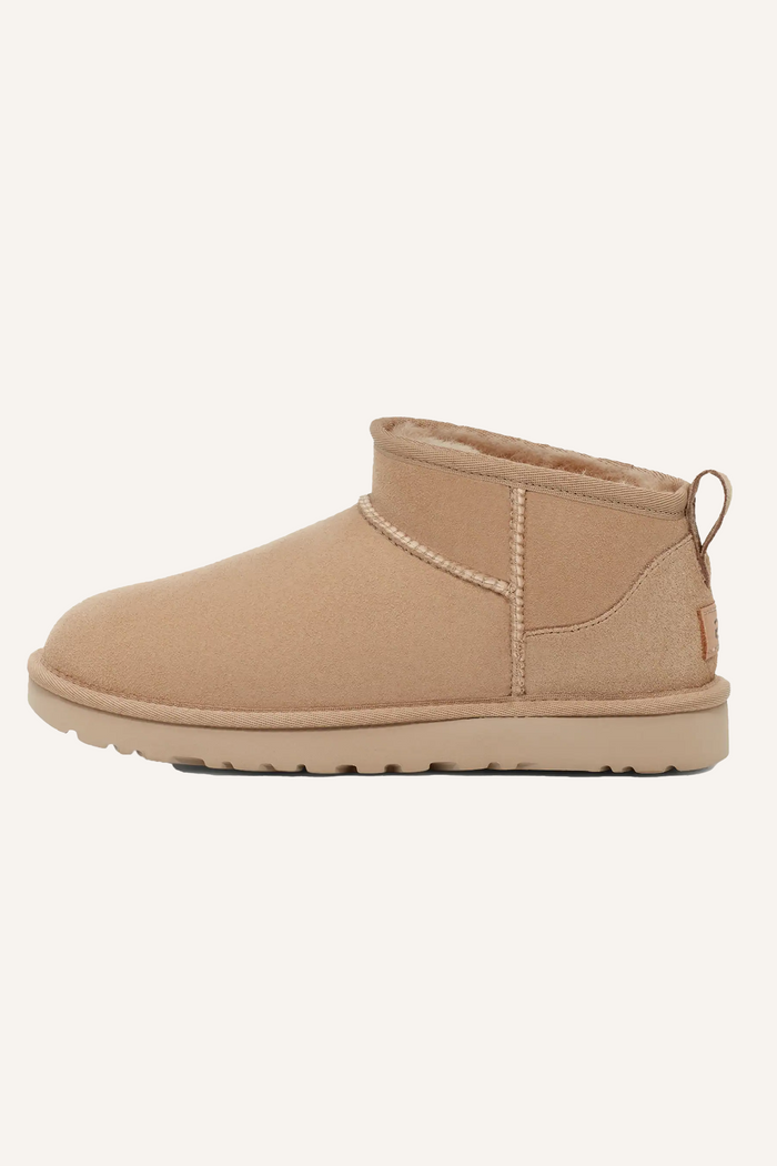 Boot Classic Ultra Mini