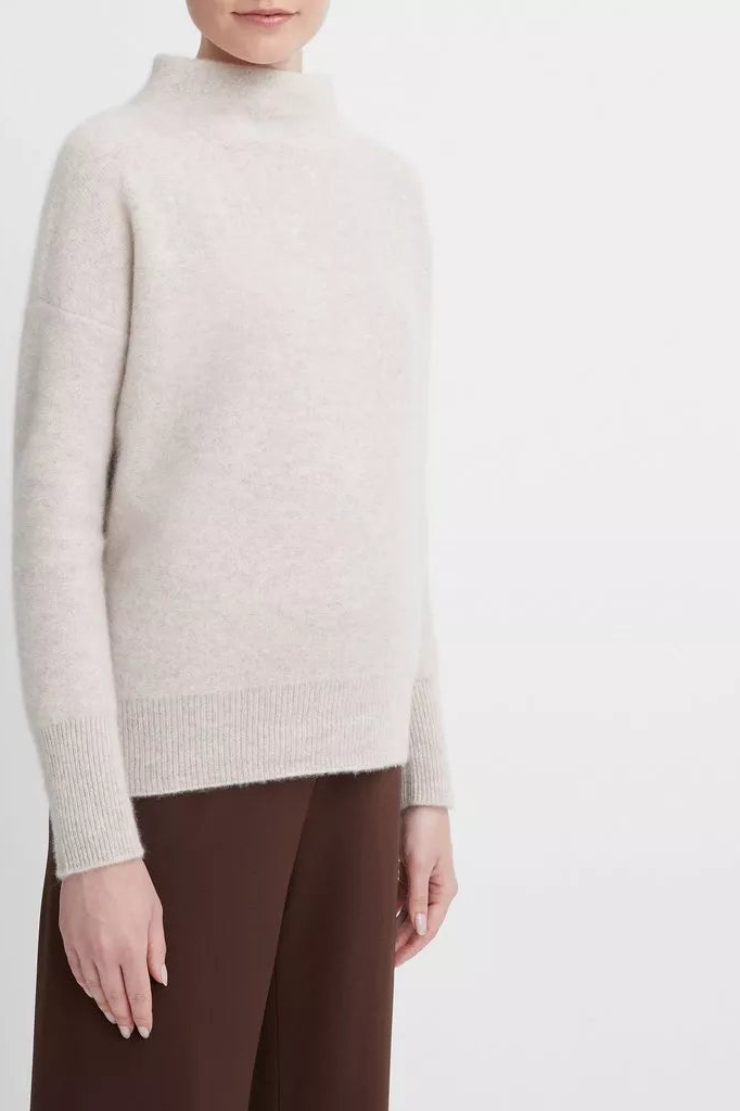 Pullover Boiled Funnel Neck