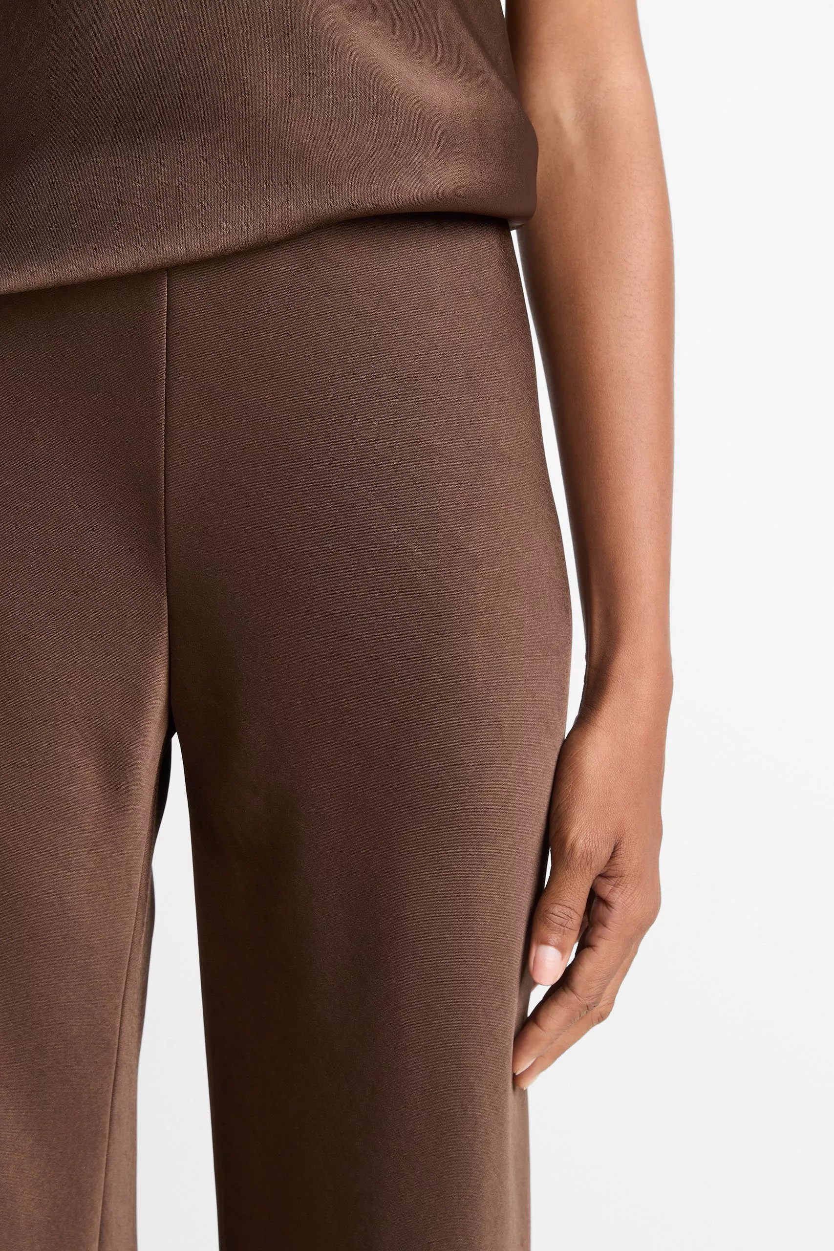 Hose Fluid Satin Bias