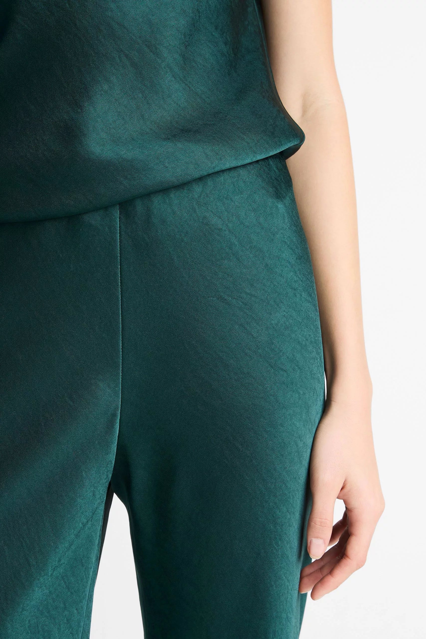 Hose Fluid Satin Bias