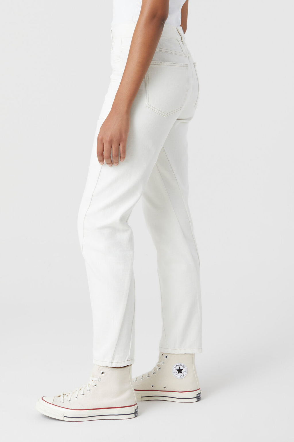 Curved-X Cream Jeans