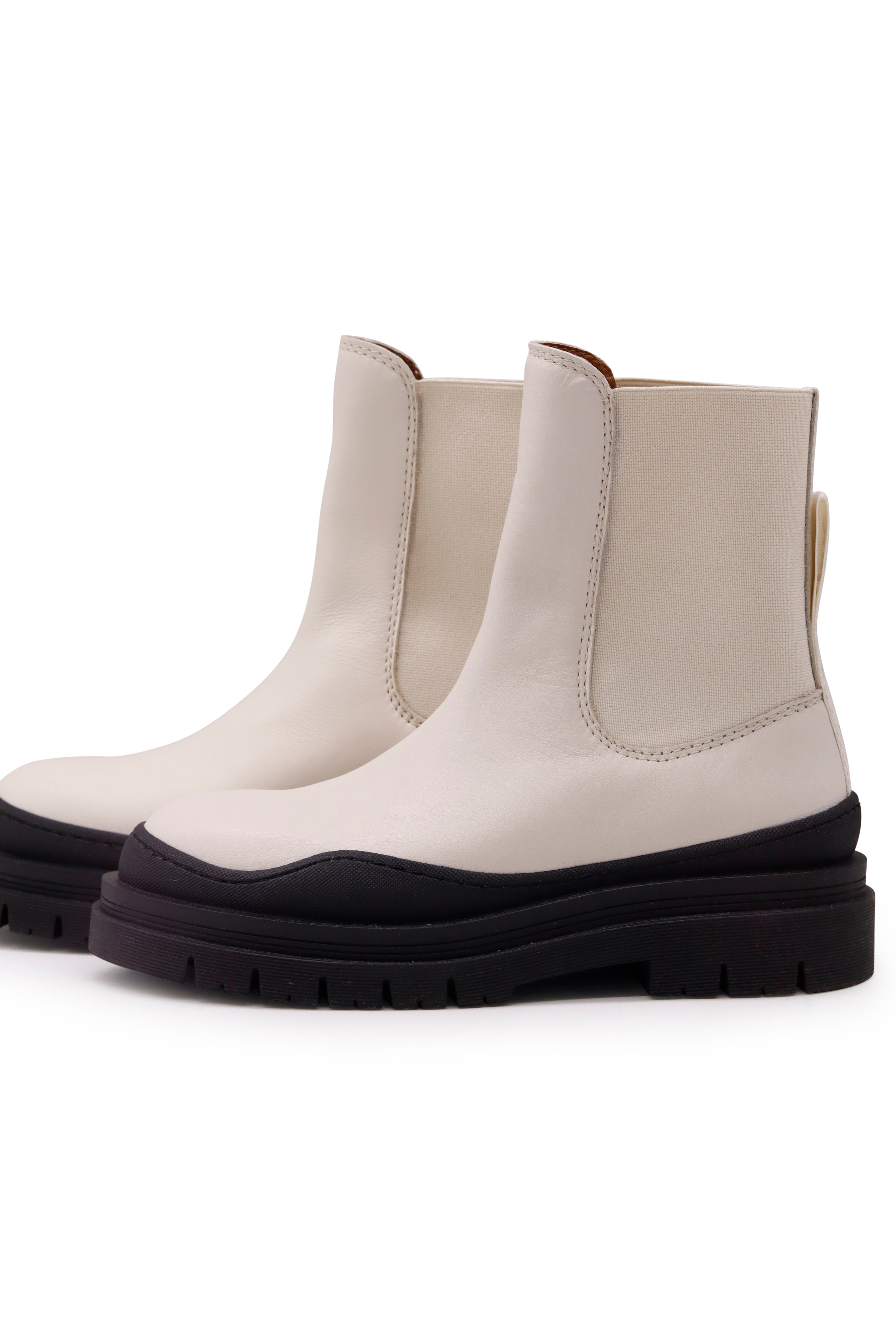 SB39030A Chelsea Boots Ivory